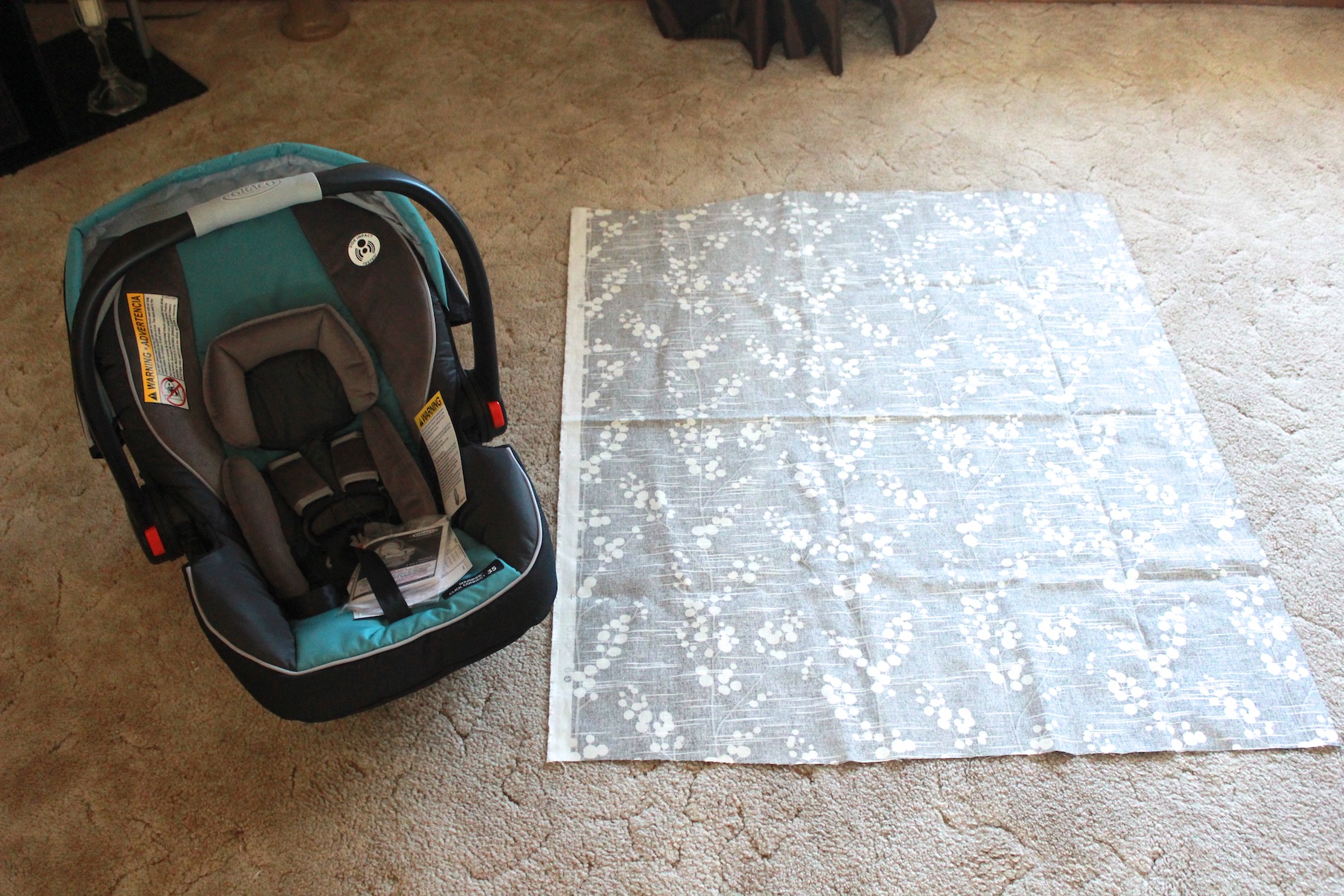 Mama Monday DIY Winter Car Seat Cover