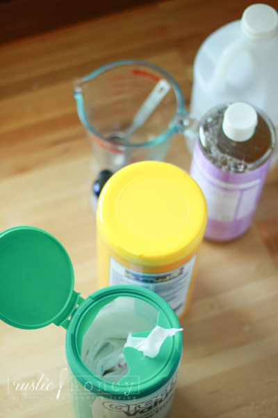 Homemade Cleaning Wipes